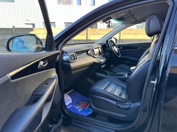 KIA SORENTO 2.2 CRDi KX-2 SUV 5dr Diesel Auto AWD Euro 6 (s/s) (197 bhp)