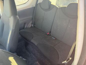 TOYOTA AYGO 1.0 VVT-i Go Hatchback 3dr Petrol Manual Euro 5 (67 ps)