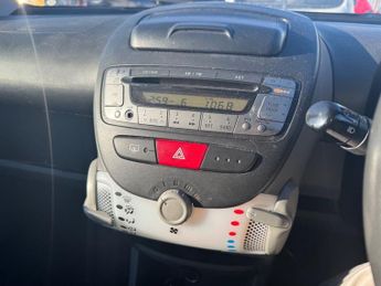 TOYOTA AYGO 1.0 VVT-i Go Hatchback 3dr Petrol Manual Euro 5 (67 ps)