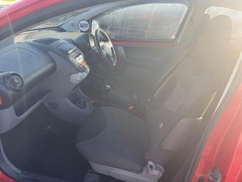 TOYOTA AYGO 1.0 VVT-i Go Hatchback 3dr Petrol Manual Euro 5 (67 ps)