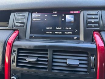 LAND ROVER DISCOVERY SPORT 2.0 TD4 HSE Dynamic Lux SUV 5dr Diesel Auto 4WD Euro 6 (s/s) (18