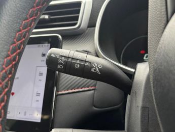 MG MG ZS 51.1kWh SE SUV 5dr Electric Auto (176 ps)