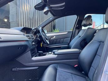 MERCEDES-BENZ E-CLASS 3.0 E350 CDI V6 BlueEfficiency Sport Saloon 4dr Diesel G-Tronic+