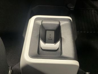 DACIA Spring 65 26.8kWh EXTREME Hatchback 5dr Electric Auto (65 ps)