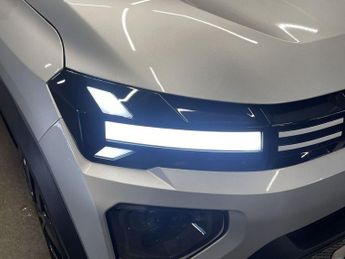 DACIA Spring 65 26.8kWh EXTREME Hatchback 5dr Electric Auto (65 ps)