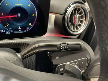 MERCEDES-BENZ CLA 2.0 CLA220d AMG Line (Premium 2) Coupe 4dr Diesel 8G-DCT Euro 6 