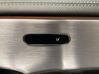 MERCEDES-BENZ CLA 2.0 CLA220d AMG Line (Premium 2) Coupe 4dr Diesel 8G-DCT Euro 6 