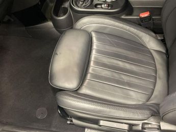 MINI Electric Hatch Cooper SE 32.6kWh Level 3 Hatchback 3dr Electric Auto (184 ps)