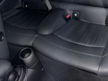 MINI Electric Hatch Cooper SE 32.6kWh Level 3 Hatchback 3dr Electric Auto (184 ps)