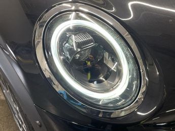 MINI Electric Hatch Cooper SE 32.6kWh Level 3 Hatchback 3dr Electric Auto (184 ps)