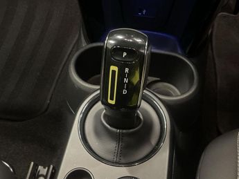 MINI Electric Hatch Cooper SE 32.6kWh Level 2 Hatchback 3dr Electric Auto (184 ps)