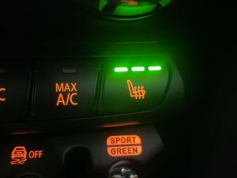 MINI Electric Hatch Cooper SE 32.6kWh Level 2 Hatchback 3dr Electric Auto (184 ps)