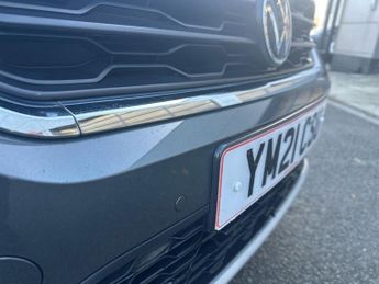 VOLKSWAGEN T-ROC 1.5 TSI GPF EVO SEL SUV 5dr Petrol DSG Euro 6 (s/s) (150 ps)