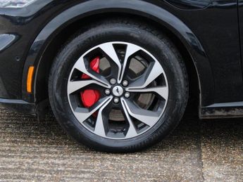 FORD MUSTANG MACH-E Extended Range 91kWh SUV 5dr Electric Automatic AWD (351 ps)