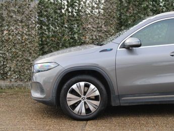 MERCEDES-BENZ EQA EQA 250 66.5kWh Sport SUV 5dr Electric Auto (190 ps)