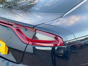 KIA STINGER 3.3 T-GDi V6 GPF  GT S Gran Turismo 5dr Petrol Auto Euro 6 (s/s)