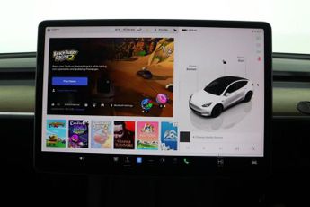 TESLA MODEL Y (Dual Motor) Long Range Auto 4WDE 5dr