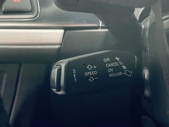 AUDI A6 SALOON 3.0 TDI V6 S line Saloon 4dr Diesel S Tronic quattro Euro 5 (s/s