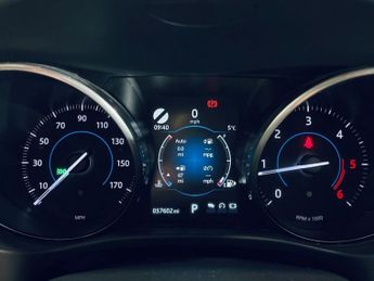 JAGUAR F-PACE 2.0 D180 R-Sport SUV 5dr Diesel Auto AWD Euro 6 (s/s) (180 ps)