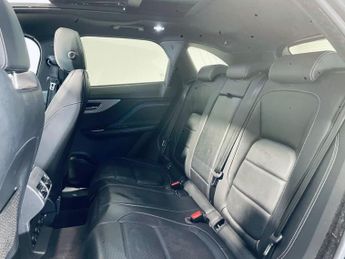 JAGUAR F-PACE 2.0 D180 R-Sport SUV 5dr Diesel Auto AWD Euro 6 (s/s) (180 ps)
