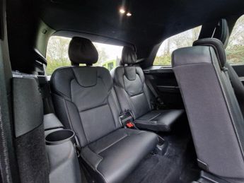 VOLVO XC90 2.0 B5 MHEV Plus SUV 5dr Diesel Hybrid Auto 4WD Euro 6 (s/s) (23