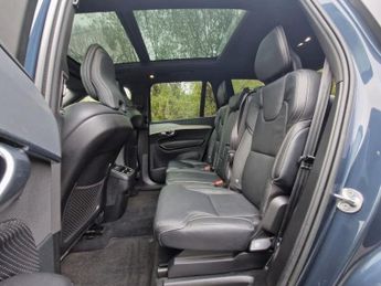 VOLVO XC90 2.0 B5 MHEV Plus SUV 5dr Diesel Hybrid Auto 4WD Euro 6 (s/s) (23