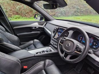 VOLVO XC90 2.0 B5 MHEV Plus SUV 5dr Diesel Hybrid Auto 4WD Euro 6 (s/s) (23