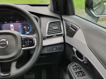 VOLVO XC90 2.0 B5 MHEV Plus SUV 5dr Diesel Hybrid Auto 4WD Euro 6 (s/s) (23