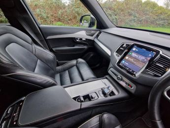 VOLVO XC90 2.0 B5 MHEV Plus SUV 5dr Diesel Hybrid Auto 4WD Euro 6 (s/s) (23