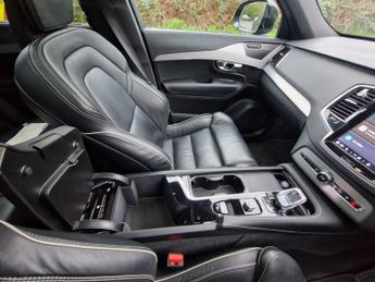 VOLVO XC90 2.0 B5 MHEV Plus SUV 5dr Diesel Hybrid Auto 4WD Euro 6 (s/s) (23