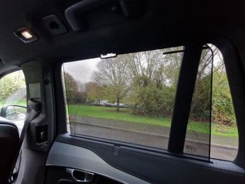 VOLVO XC90 2.0 B5 MHEV Plus SUV 5dr Diesel Hybrid Auto 4WD Euro 6 (s/s) (23