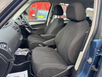 CITROEN GRAND C4 PICASSO 1.6 HDi VTR+ MPV 5dr Diesel EGS6 Euro 5 (110 ps)