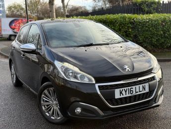 Peugeot 208 1.2 PureTech Allure Hatchback 5dr Petrol Manual Euro 6 (82 ps)