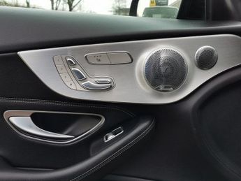 MERCEDES-BENZ C-CLASS 2.1 C220d AMG Line (Premium Plus) Coupe 2dr Diesel G-Tronic+ Eur