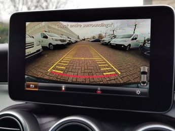 MERCEDES-BENZ C-CLASS 2.1 C220d AMG Line (Premium Plus) Coupe 2dr Diesel G-Tronic+ Eur