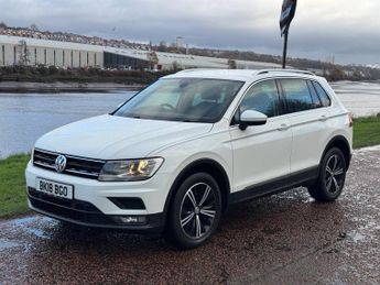 VOLKSWAGEN TIGUAN 1.4 TSI SE Navigation SUV 5dr Petrol DSG 4Motion Euro 6 (s/s) (1