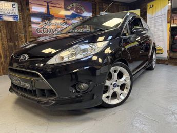 Ford Fiesta 1.6 Zetec S Hatchback 3dr Petrol Manual (134 g/km, 118 bhp)