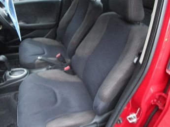 HONDA JAZZ 1.4 i-VTEC ES Hatchback 5dr Petrol CVT Euro 5 (99 ps)