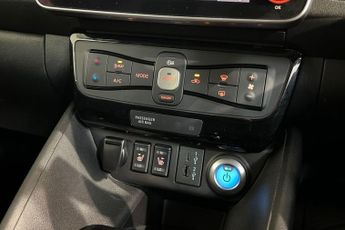 NISSAN LEAF 40kWh N-Connecta Hatchback 5dr Electric Auto (150 ps) Android Au