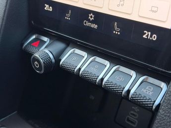 VOLKSWAGEN AMAROK 2.0 TDI Style Pickup Double Cab 4dr Diesel Auto 4Motion Euro 6 (