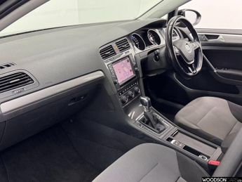 VOLKSWAGEN E-GOLF e-Golf Hatchback 5dr Electric Auto (115 ps)