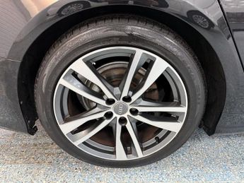 AUDI A6 SALOON 2.0 TDI 40 S line Saloon 4dr Diesel S Tronic Euro 6 (s/s) (204 p