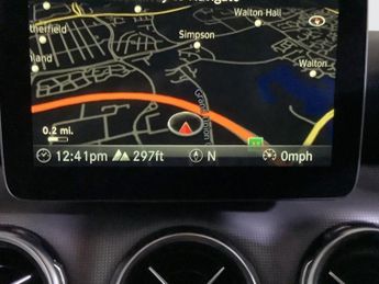 MERCEDES-BENZ 180 2.1 GLA200d Sport SUV 5dr Diesel 7G-DCT Euro 6 (s/s) (136 ps)