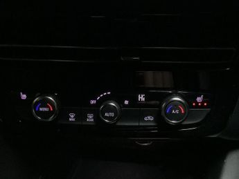 VAUXHALL MOKKA ELECTRIC 50kWh Ultimate SUV 5dr Electric Auto (136 ps)