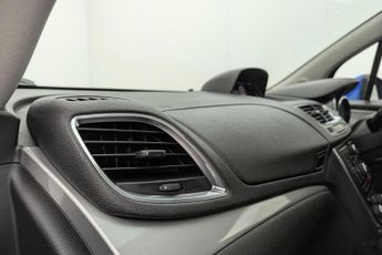 VAUXHALL MOKKA 1.4i Turbo Tech Line SUV 5dr Petrol Auto 2WD Euro 6 (140 ps)