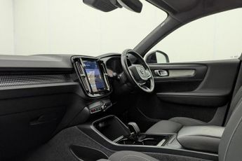 VOLVO XC40 Recharge Twin 78kWh SUV 5dr Electric Auto AWD (408 ps)