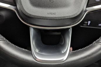 VOLVO XC40 Recharge Twin 78kWh SUV 5dr Electric Auto AWD (408 ps)