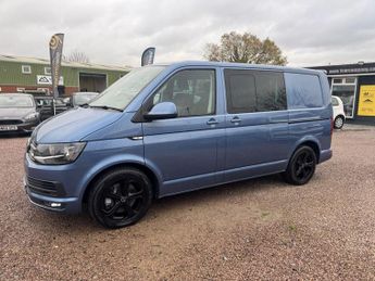 Volkswagen Transporter 2.0 TDI T32 BlueMotion Tech Highline Kombi Double Cab 5dr Diesel