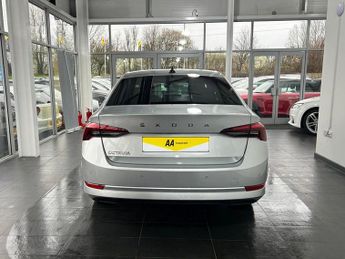 SKODA OCTAVIA 2.0 TDI SE L Hatchback 5dr Diesel DSG Euro 6 (s/s) (150 ps) 1 FO