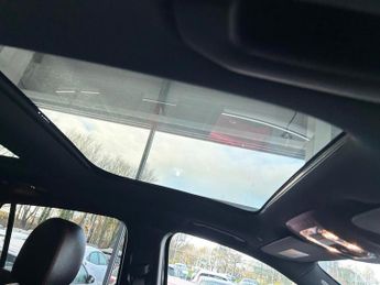 MERCEDES-BENZ EQA EQA 250 66.5kWh AMG Line (Premium) SUV 5dr Electric Auto (190 ps